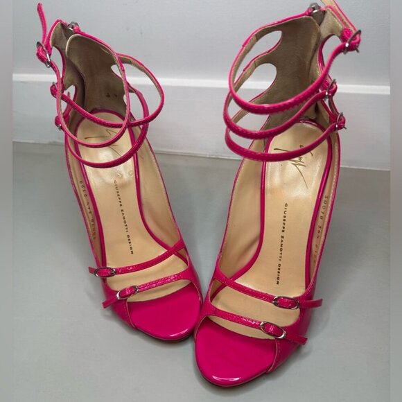 Giuseppe Zanotti Fuchsia Strappy Sandals - Picture 1 of 15